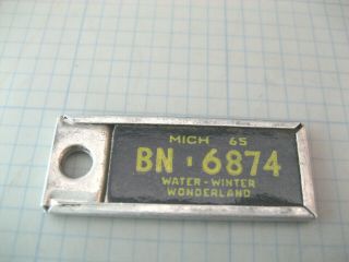 Vtg 1965 Michigan Veterans Dav Mini License Plate Bn - 6874 Id Tag Key Chain Ohio