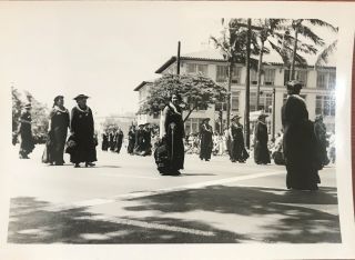 Vintage Photograph Of A Parade In Honolulu Hawaii
