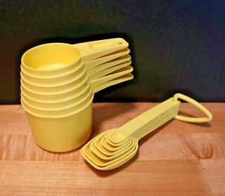 Vintage Tupperware Measuring Cups And Spoons Set Complete