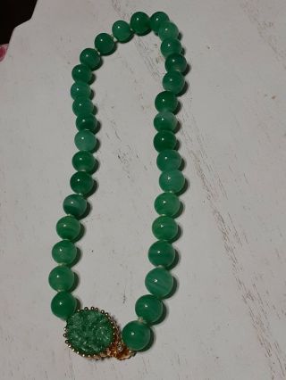 Vintage Signed Jomaz Faux Jade And Peking Swirl Glass Necklace
