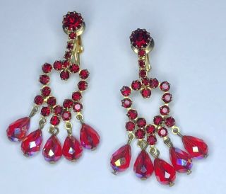 Vintage Gold Tone Red Aurora Borealis Bead & Rhinestone Dangle Clip Earrings 2