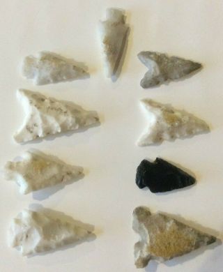9 - Vintage Stone Arrowheads