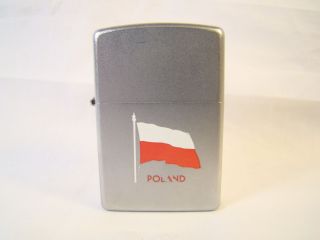 Zippo Poland Flag Flip Top Brushed Finish Lighter Sparking Well