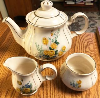 Vintage Sadler England Teapot Sugar And Creamer Set With Yellow Roses W.  Gold