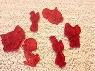 6 Tom & Jerry Cartoon Shapes 1956 Vintage Red Plastic Cookie Cutters Loew’s Inc