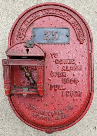 Antique Gamewell Oval Telegraph Alarm Station Fire Box Cast Iron