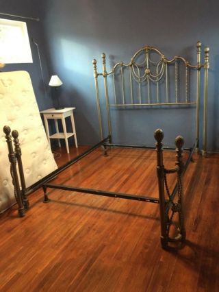 Full Size Silver Cast Iron Bed Frame Antique Style Ornate Bedroom Local Pick Up