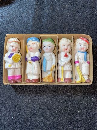 Vintage Little 21/2 Inch De Of 5 Bisque Dolls Marked Japan Sports Preown