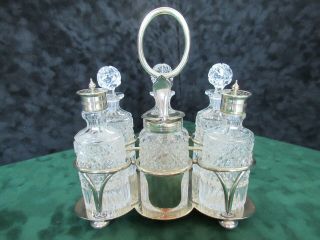 Gorgeous Antique Silver Plate And Pressed Glass 6 - Bottle Condiment Castor