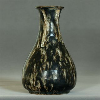 A Chinese Jizhou - Kiln Vase Southern Song Dynasty