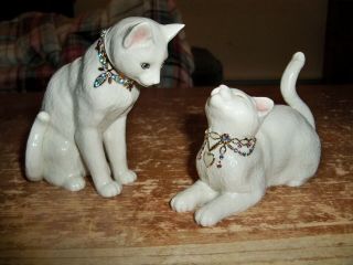 Vintage Lenox Set - - Awake To A Kiss - - Cute Cat Knick Nack Bling Necklace