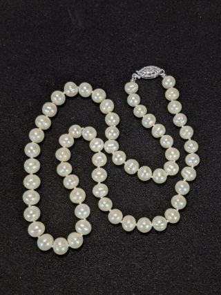 Vintage Silver Tone Knotted Pearl Necklace 18 Inch 7mm