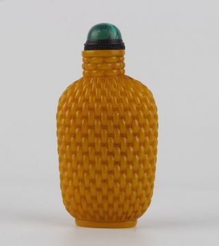 Chinese Antique Carved Glaze Snuff Bottle