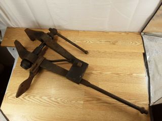 Vintage Antique Blacksmith Post Leg Vise 5.  25” Jaw Forge Tool 40 " See Pictures