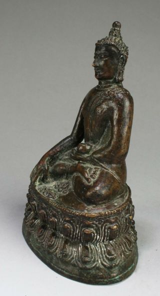 Antique Chinese Bronze Buddha Statue 3