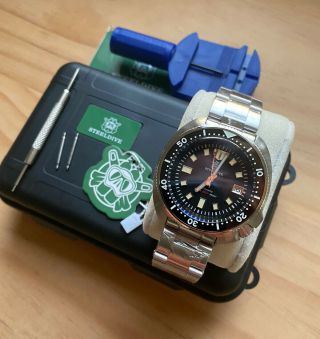 Steeldive Sd1970 Tools 2020 Version Seiko 6105 Men’s Automatic Dive Watch