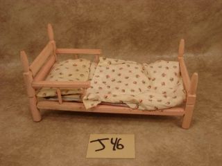 J46 Vintage Pink Ginny Doll Bed With Bedding