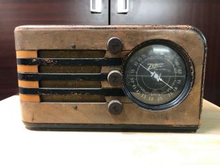 Vintage 1930s Antique Zenith Long Distance Radio - Old Depression Era