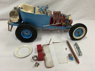 Vintage 1932 1927 Ford Roadster T Bucket Plastic Model Kit Vehicle Parts