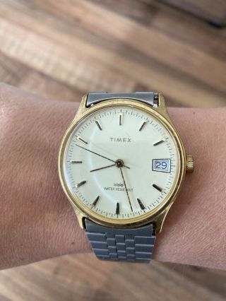 Gorgeous Mens Vintage Timex Wind Up Wrist Watch Date Waterproof