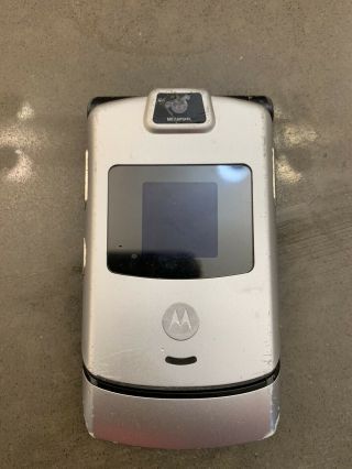 Vintage Verizon Motorola Razor Flip Phone