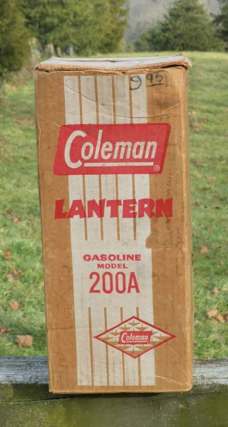Vintage Coleman Lantern Model 200A Red Dated October 1961 10 61 4