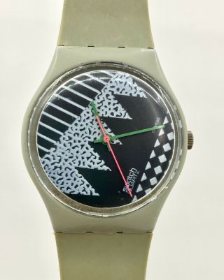 Rare Vintage Swatch Grey Memphis Gm100 Retro 80’s Watch