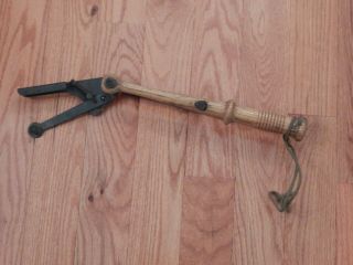 Vintage Remington Automatic Hand Trap Skeet Clay Pigeon Thrower Shooter