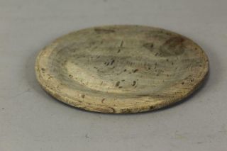 A GREAT EARLY 18TH C AMERICAN TURNED BIRCH PLATE EARLY RIM DESIGN IN OLD SURFACE 3