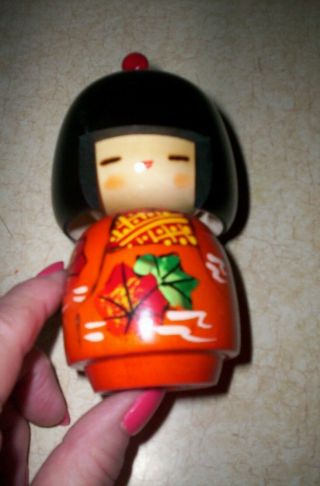 Vintage Oriental Wood Kokeshi Doll 5 1/2