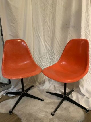 Pair Vintage Herman Miller Eames Fiberglass Shell Chair Swivel Base Red - Orange
