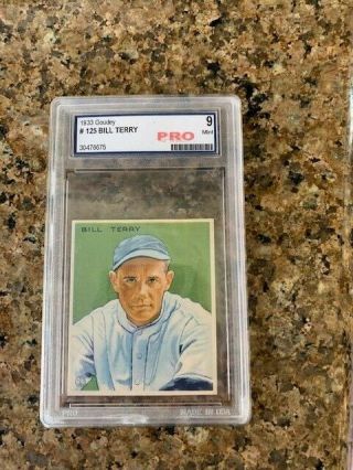 1933 Goudey 125 Bill Terry Pro 9