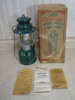 Vintage Coleman Model 242 - C Single Mantle Lantern Box Papers