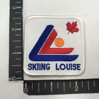 Vtg Snow Ski Lake Louise Ski Resort Canada Patch (skiing Louise) O09d