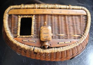 Vintage Turtle Trade Mark Willow Basket Trout Fishing Creel Good Solid