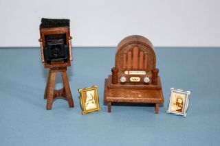 Sylvanian Families Vintage Radio,  Camera And Picture Frames Tomy Rare