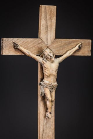Crucifix Altar | Standing Wooden Cross| Antique 17th Century Jesus Christ | 19 