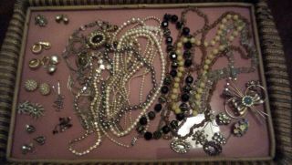 Joblot Of Vintage Costume Jewellery Inc Necklaces,  Clip On Earrings,  Brooches