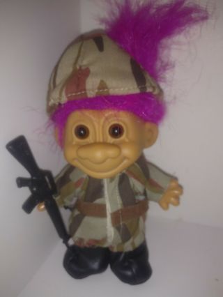 Vintage Russ Berrie Troll Doll Soldier Commando 4.  5 " W Weapon Hat Purple Hair
