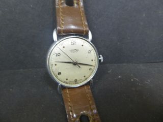 Vintage Roamer 17 Jewel Watch - Mens Swiss Made Roamer Watch - No Glass.  Runs