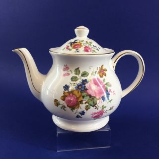 Vintage Sadler Ivory Floral Pottery Teapot Medium Vintage 5 Cup England