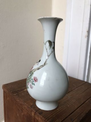 Fine Antique Chinese Porcelain Famille Rose Bottle Vase 2