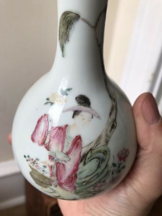 Fine Antique Chinese Porcelain Famille Rose Bottle Vase 6
