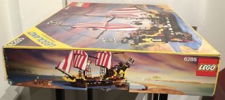Vintage 1989 LEGO 6285 Pirates Black Seas Barracuda w/ Box 96 Complete 4