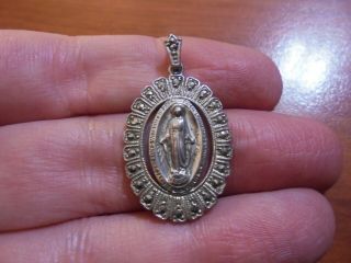 Vtg Sterling Silver Marcasite Our Lady Of Fatima Virgin Mary Pendant 4.  8 Grams