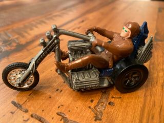 Vintage Hot Wheels Redline Era Rrrumbler Torque Chop Trike With Brown Rider