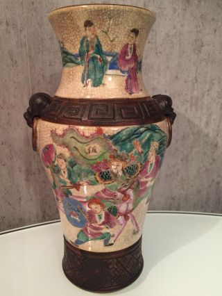 Stunning Antique Chinese Figural Crackle Glaze Porcelain Vase 4 Character Mark