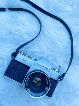 Mamiya/sekor 500tl 35mm Film Slr Camera Body Vintage W/ 50mm Lens 143107