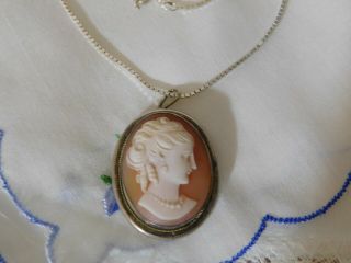Vintage Camexco Carved Cameo Shell Sterling Silver Pendant Necklace