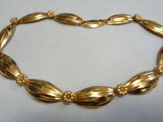 Vintage Signed Monet Gold Tone Flower & Oval Link Collar Necklace